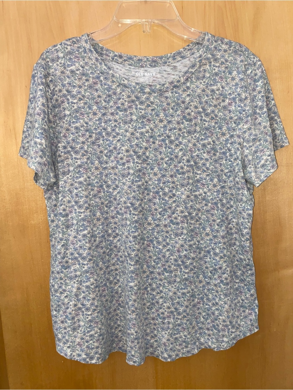 Old Navy Ditsy Floral EveryWear Crew Neck Women’s Tee Shirt Size Medium